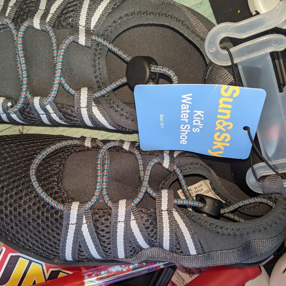 Water shoes